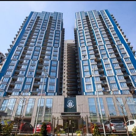 Petrovdom Apartments 10-353 In Rc Central Park, 7 John Mccain Street Kiev Luaran gambar