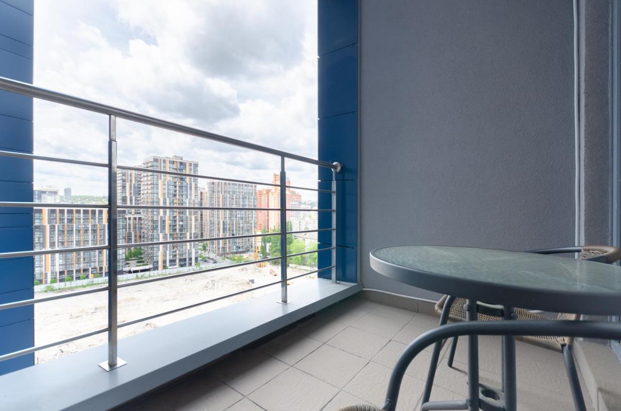 Petrovdom Apartments 10-353 In Rc Central Park, 7 John Mccain Street Kiev Luaran gambar